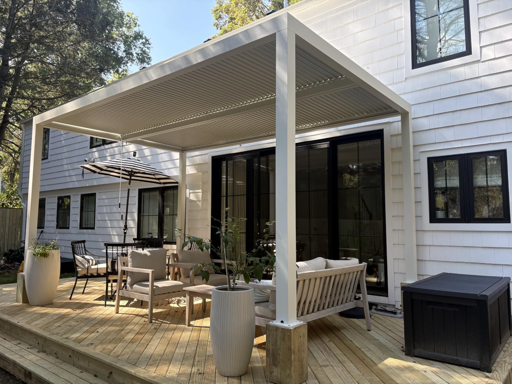 PURPLE LEAF Athena Louvered Pergola Modern White Pergola with Adjustable Roof for Deck Backyard Garden - Image 125